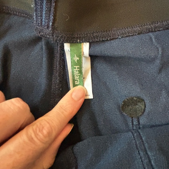 HALARA Deep Blue Cargo Jeans - Picture 7 of 8